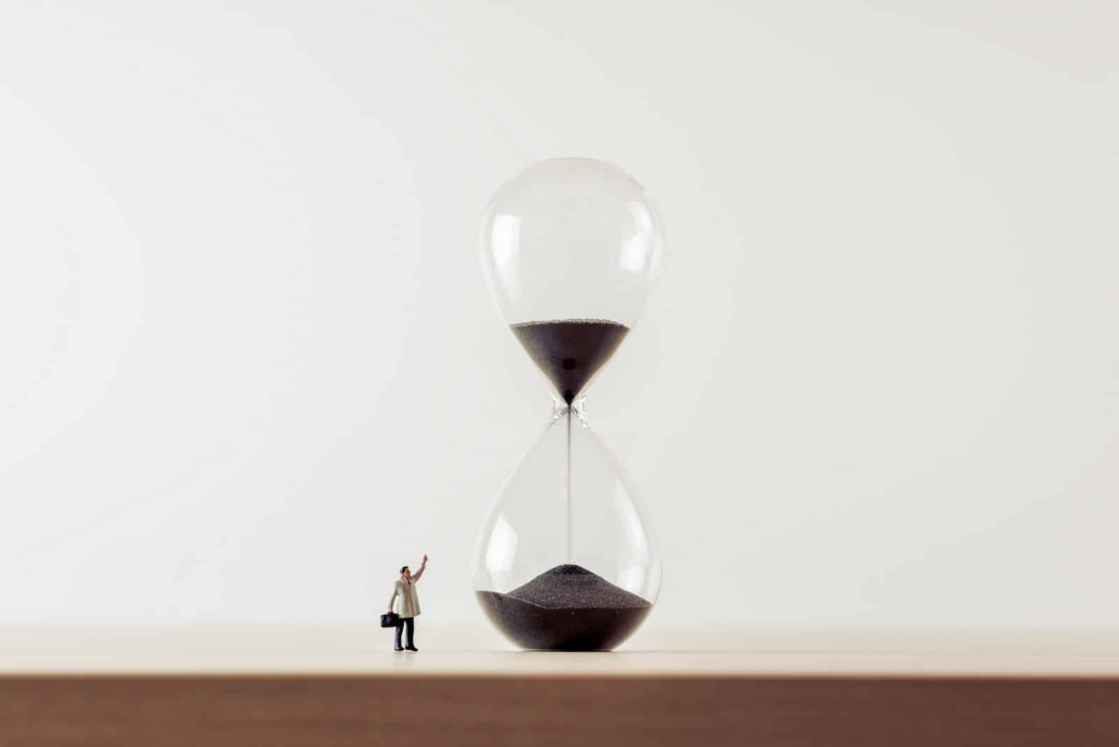 hourglass biological aging clock little man